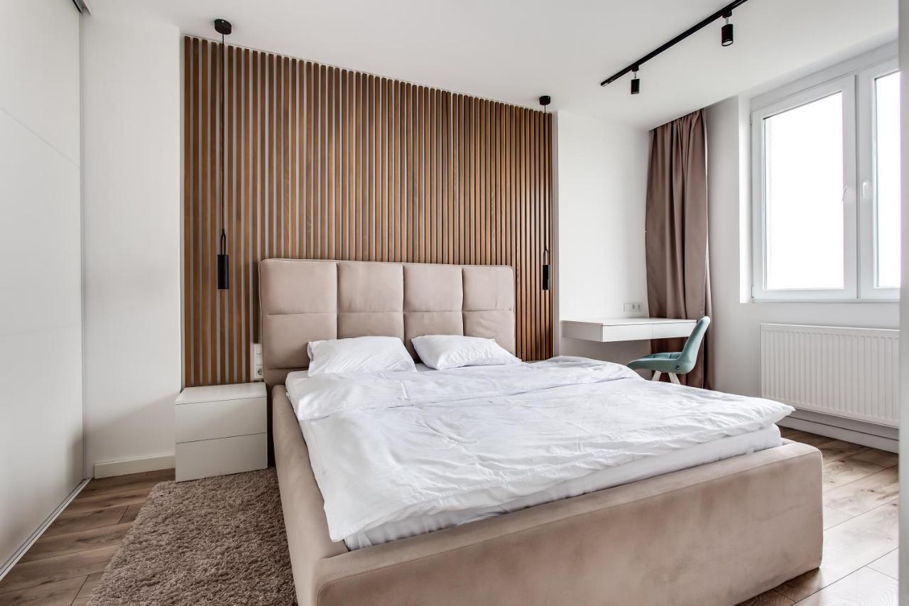 Vip Apartments إلفيف المظهر الخارجي الصورة